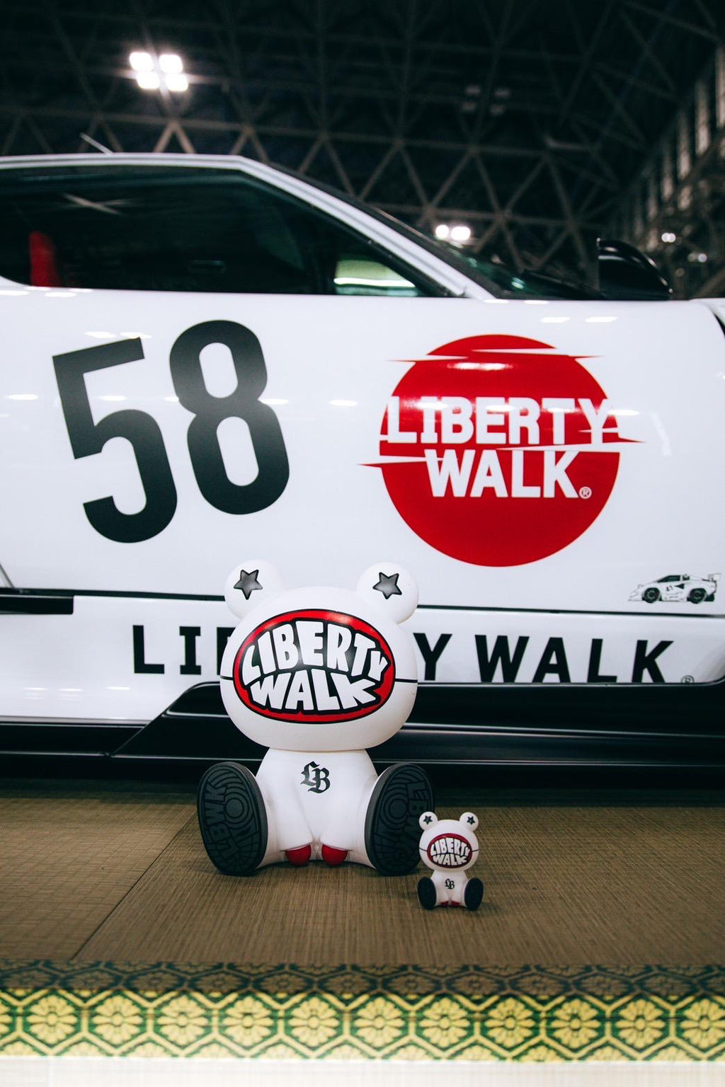 American Diorama x Liberty Walk 400% LB Kuma Collectible Figure - Style: RX-7